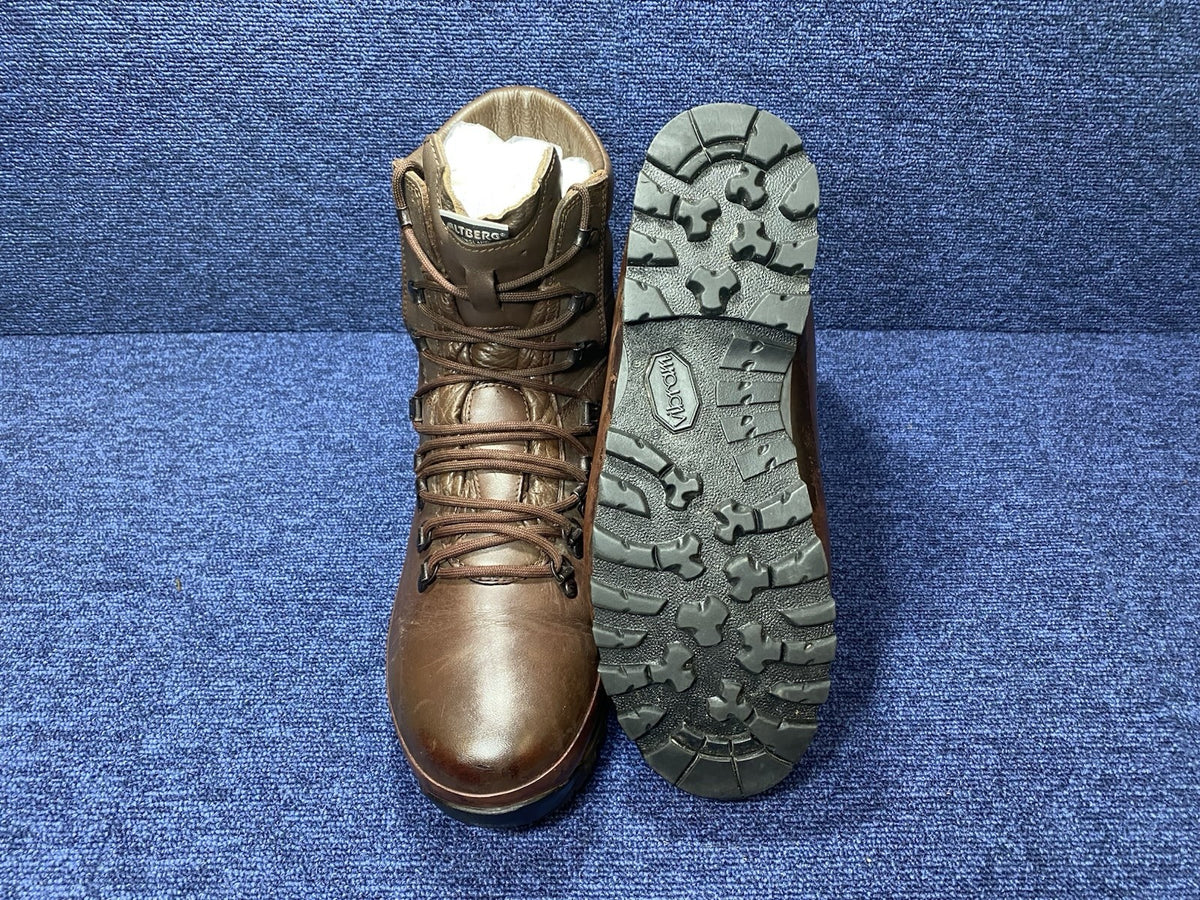 Size UK 9L FEMALE - Altberg Defender High Walking/Hiking Boots