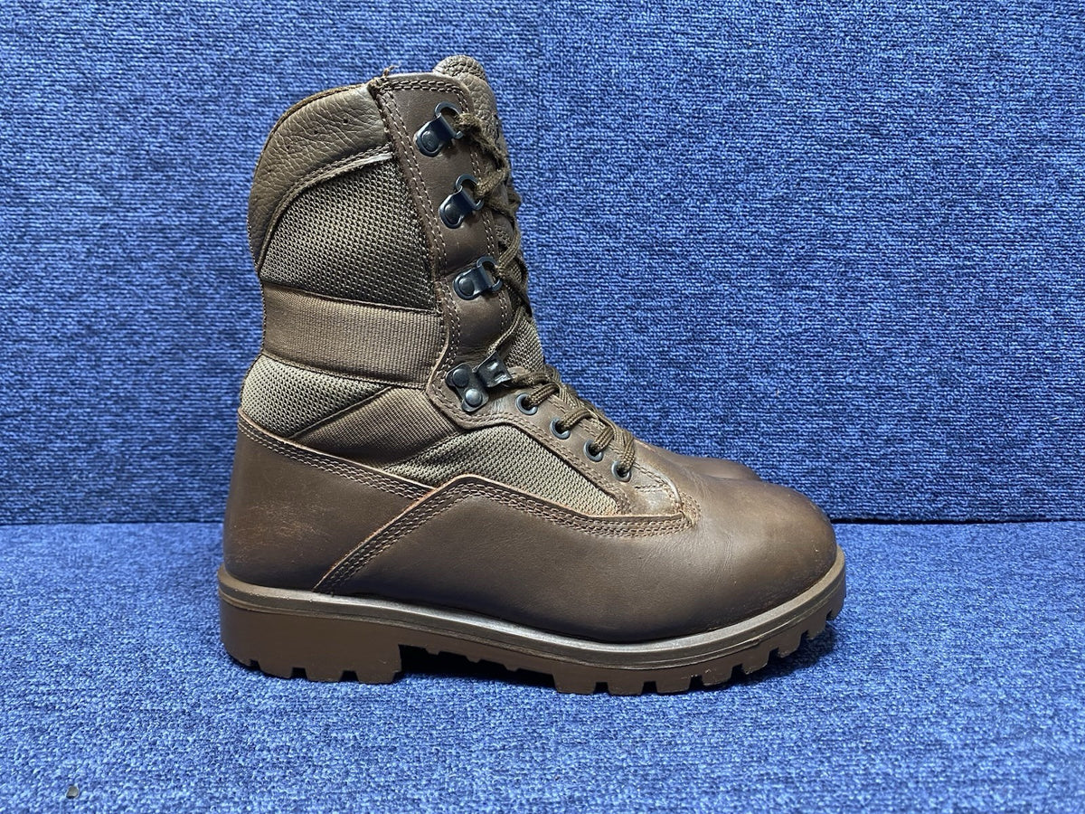 FEMALE - SIZE UK 6W - YDS Patrol Walking/Hiking - Brown Boots