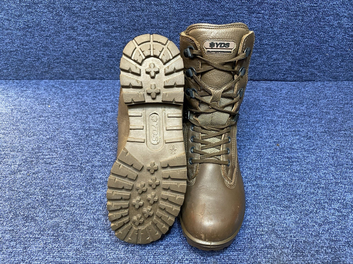SIZE UK 5M - YDS Patrol Walking/Hiking - Brown Boots Male