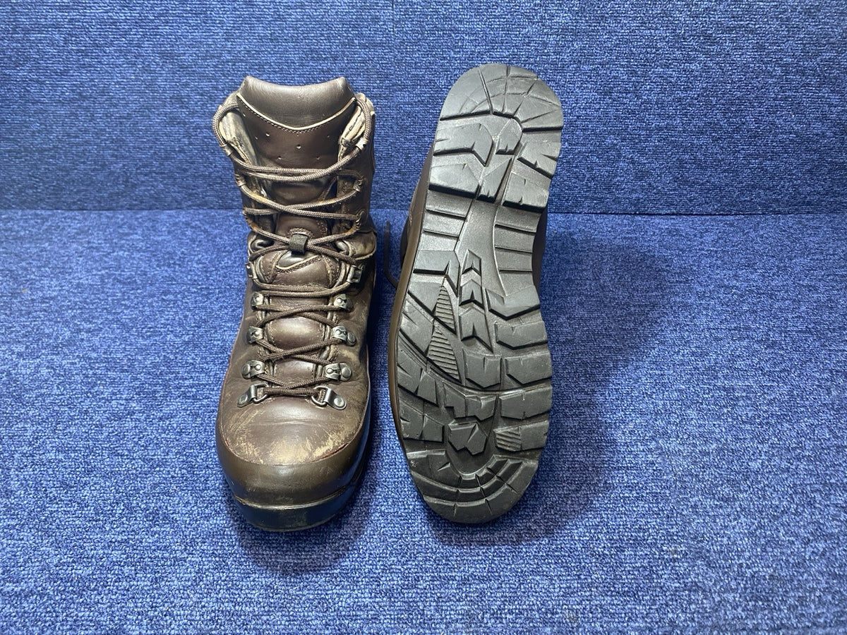 SIZE UK 8M - Iturri Cold Wet Weather Walking/Hiking Gore-Tex Brown Boots Male