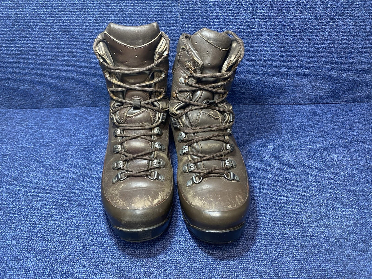 SIZE UK 8M - Iturri Cold Wet Weather Walking/Hiking Gore-Tex Brown Boots Male