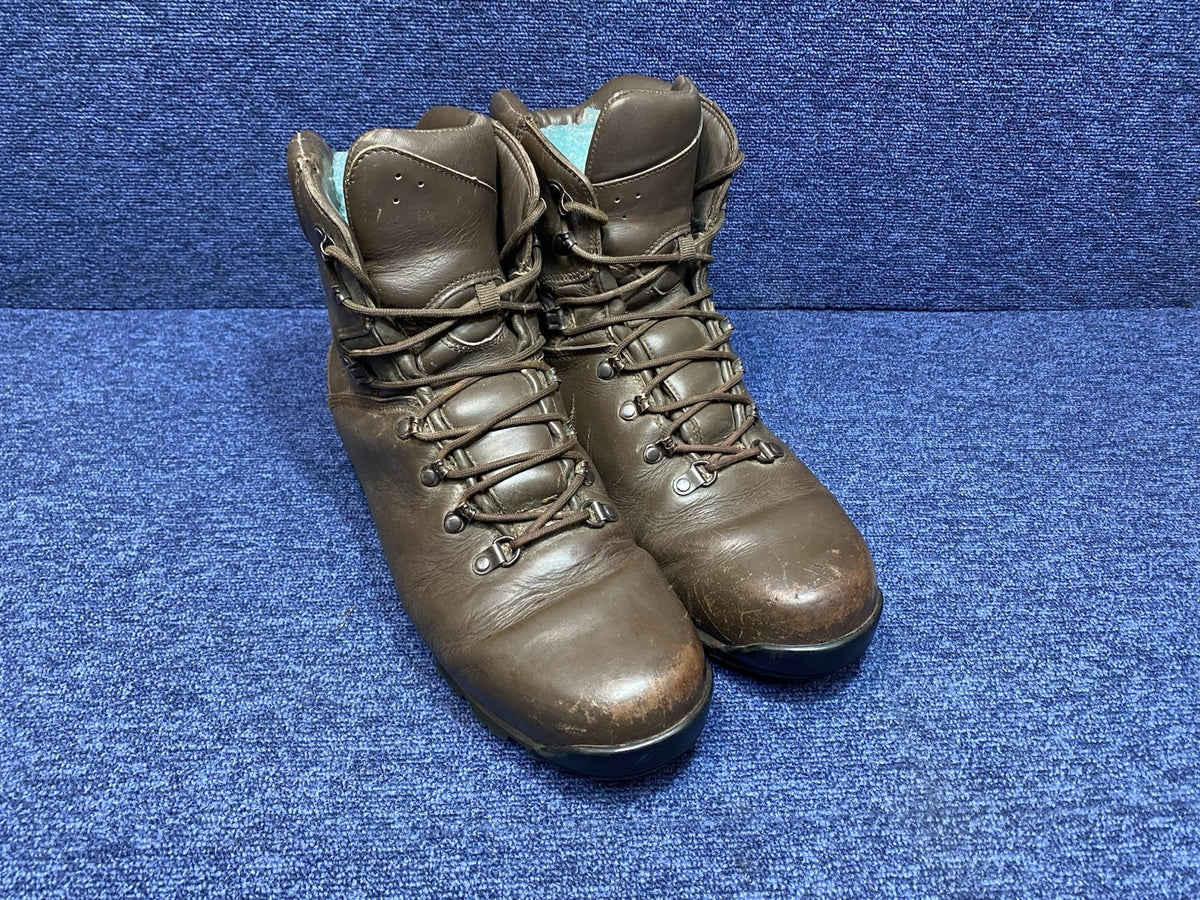 SIZE UK 12L - Iturri Patrol Walking/Hiking - Brown Boots Male