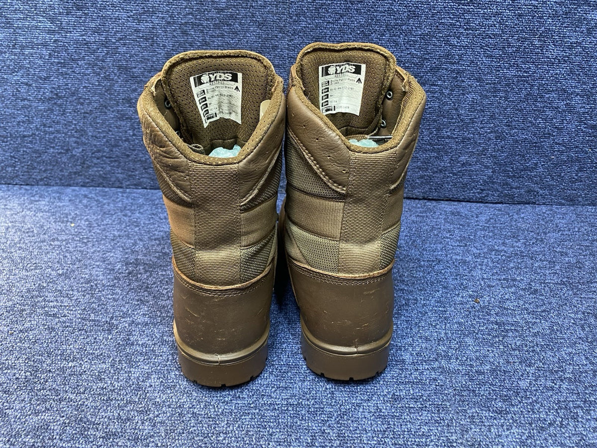 SIZE UK 5M - YDS Patrol Walking/Hiking - Brown Boots Male