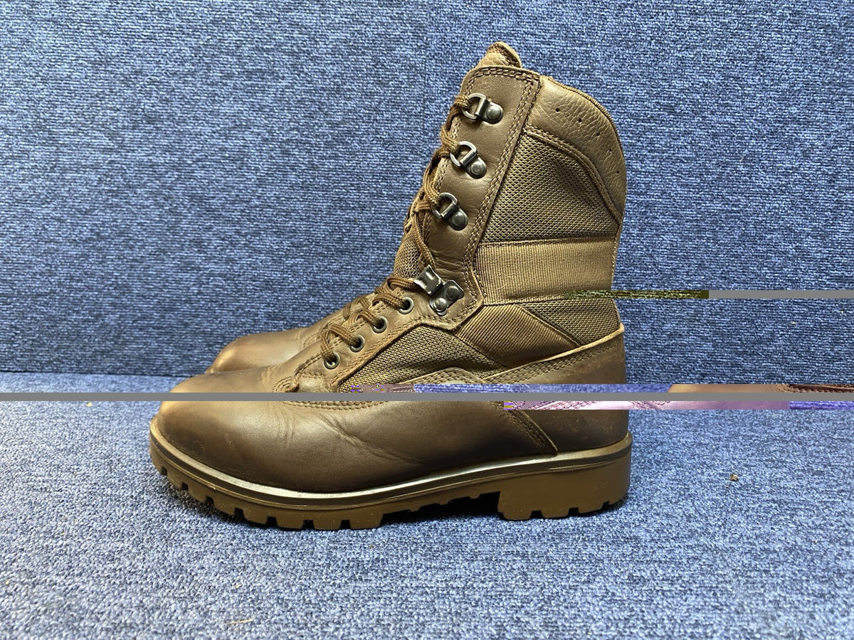 MINT CONDITION - SIZE UK 6M - YDS Patrol Walking/Hiking - Brown Boots Male