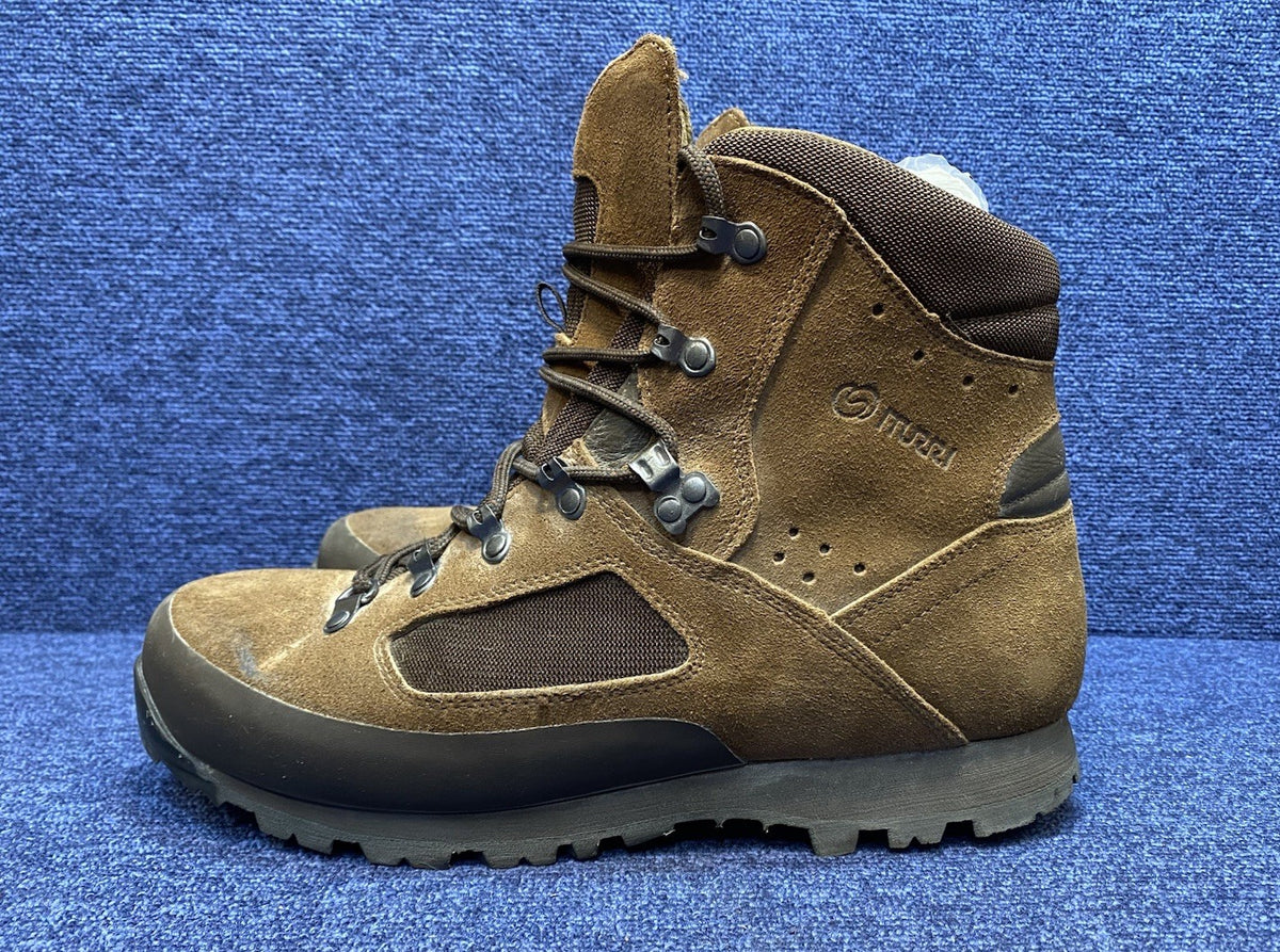 SIZE UK 10L - Iturri Desert Combat High Walking/Hiking Brown Boots Male