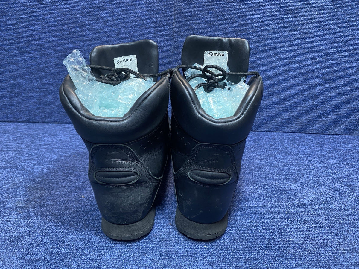 UK 10L BLACK - Iturri Patrol Walking/Hiking - Boots Male