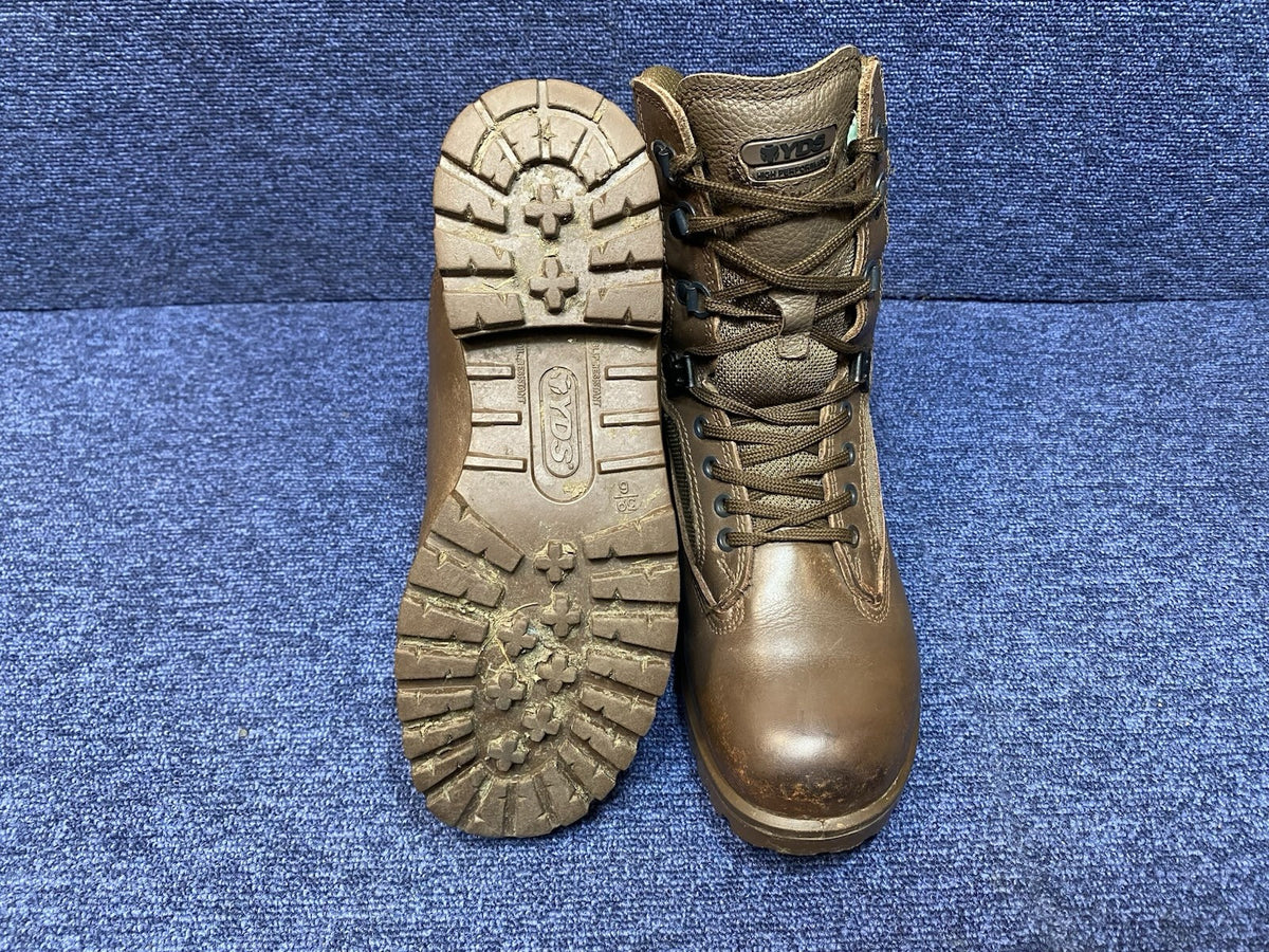 FEMALE - SIZE UK 6W - YDS Patrol Walking/Hiking - Brown Boots