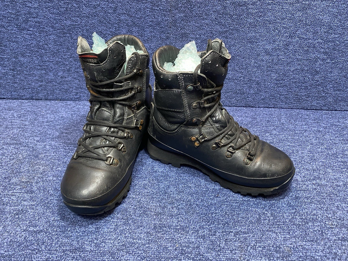 Size UK 4M FEMALE - Black - Altberg Defender High Walking/Hiking Boots