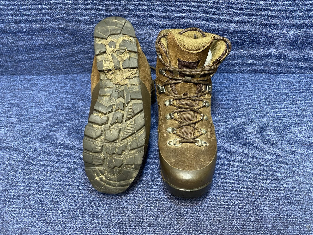 SIZE UK 8L- Iturri Desert Combat High Walking/Hiking Brown Boots Male