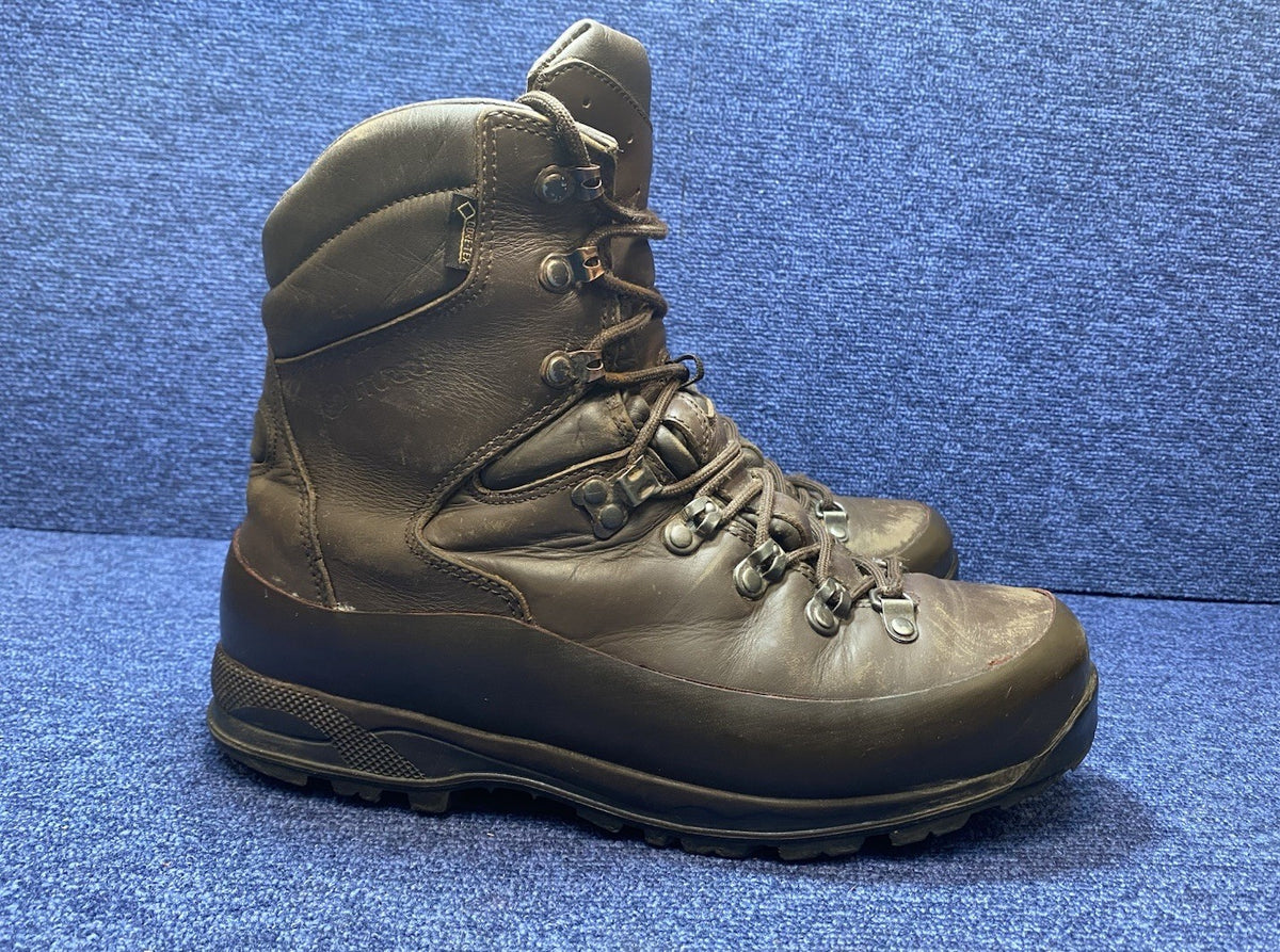 SIZE UK 8M - Iturri Cold Wet Weather Walking/Hiking Gore-Tex Brown Boots Male