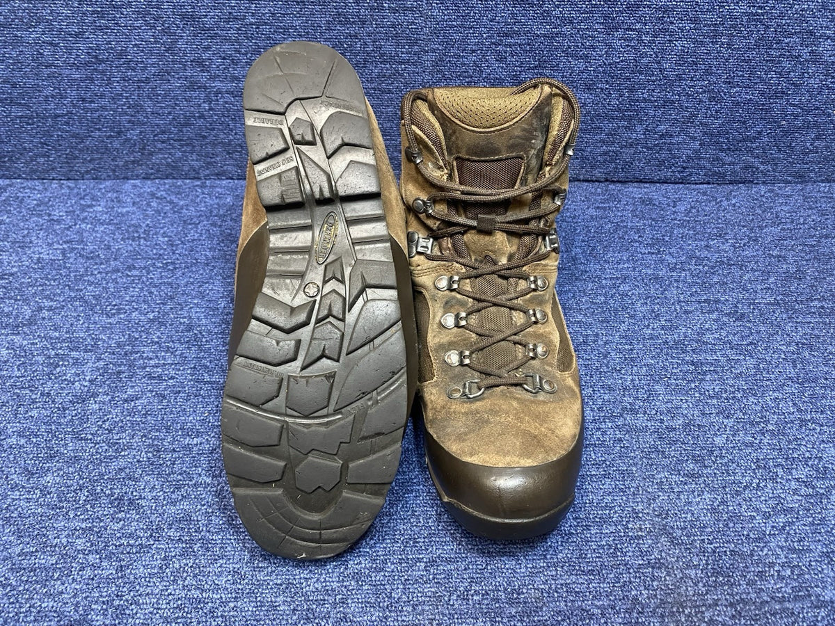 SIZE UK 11M - Iturri Desert Combat High Walking/Hiking Brown Boots Male