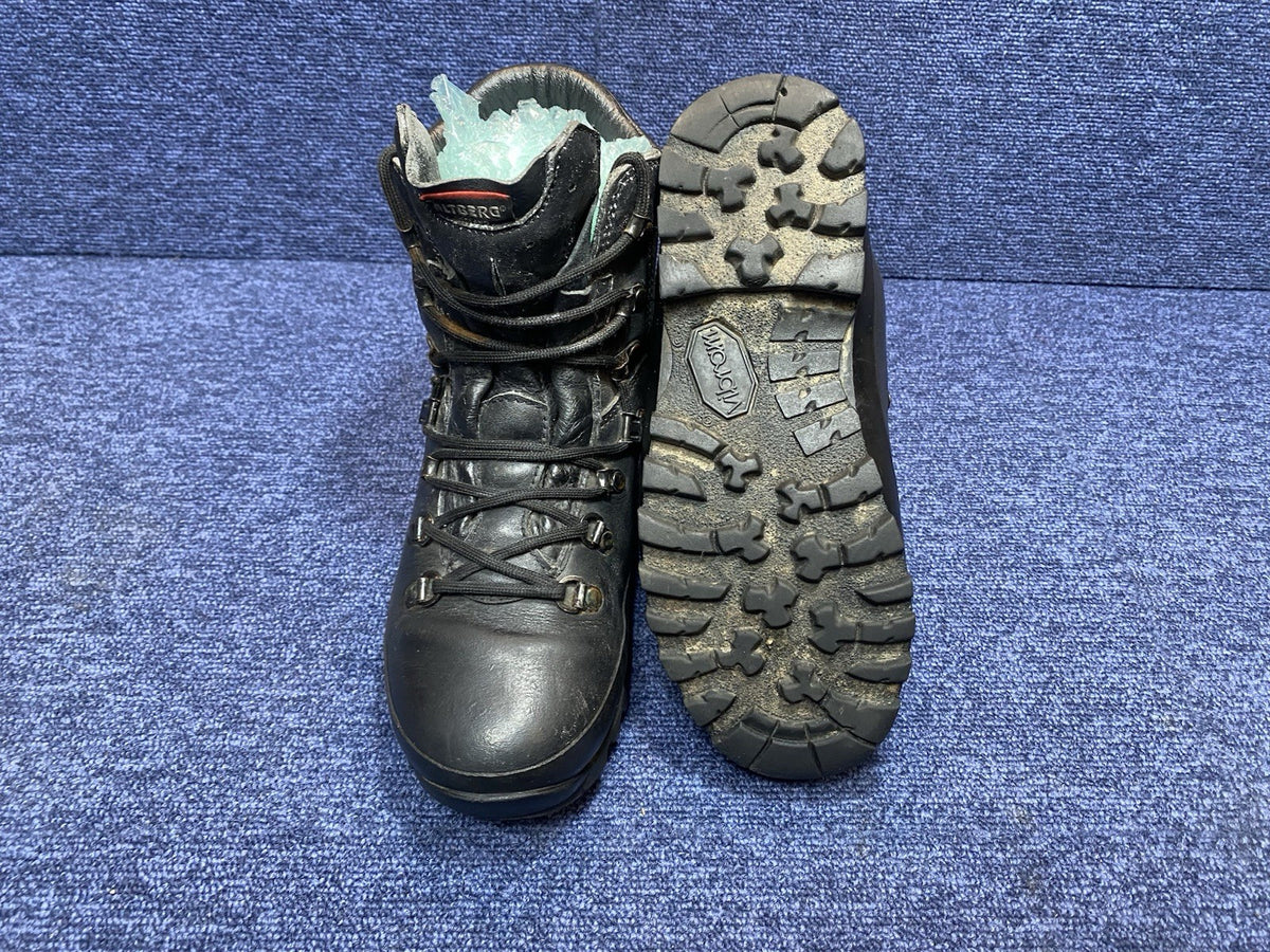Size UK 4M FEMALE - Black - Altberg Defender High Walking/Hiking Boots