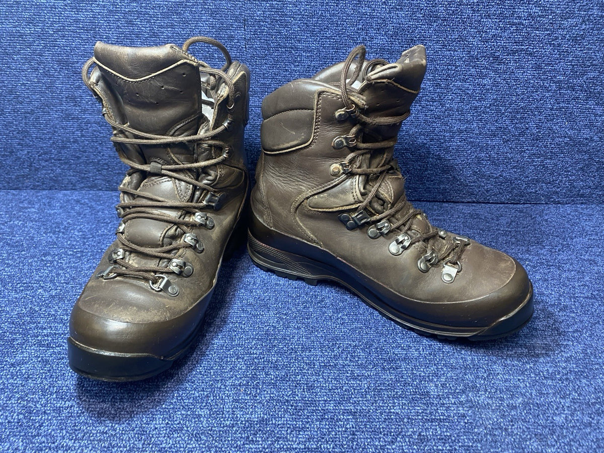 SIZE UK 7M - Iturri Cold Wet Weather Walking/Hiking Gore-Tex Brown Boots Male
