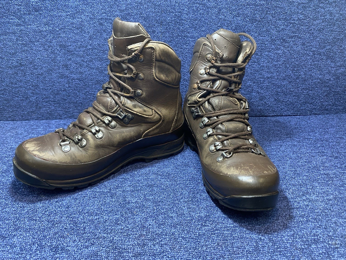 SIZE UK 8M - Iturri Cold Wet Weather Walking/Hiking Gore-Tex Brown Boots Male
