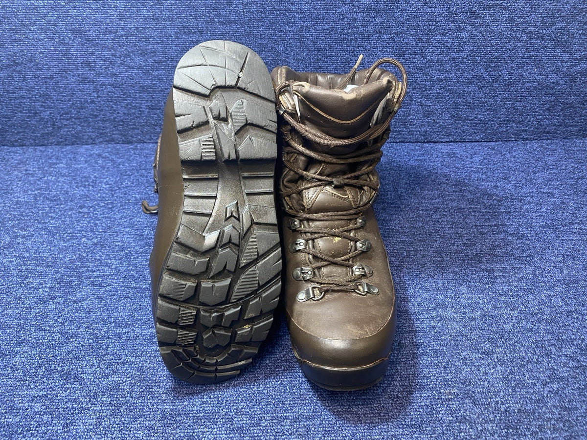 SIZE UK 7M - Iturri Cold Wet Weather Walking/Hiking Gore-Tex Brown Boots Male
