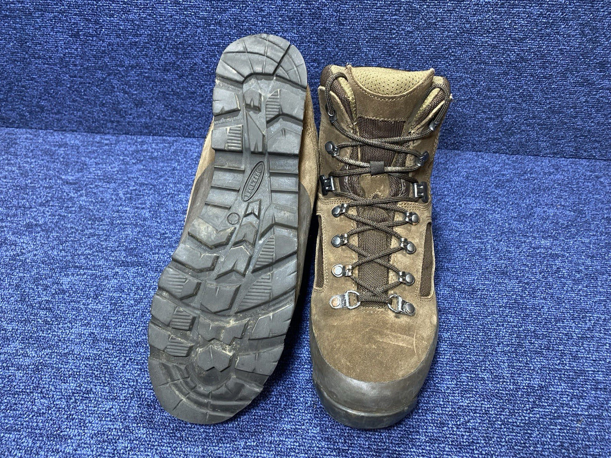 SIZE UK 9 - Iturri Desert Combat High Walking/Hiking Brown Boots Male
