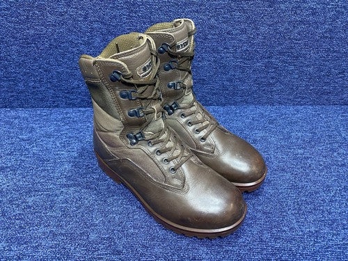 SIZE UK 7 - YDS Patrol Walking/Hiking - Brown Boots Male