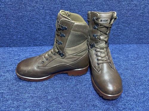 SIZE UK 7 - YDS Patrol Walking/Hiking - Brown Boots Male