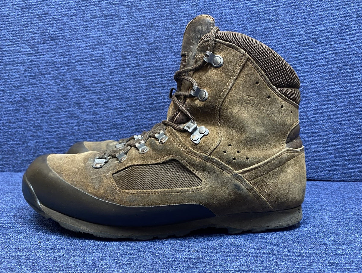 SIZE UK 11M - Iturri Desert Combat High Walking/Hiking Brown Boots Male