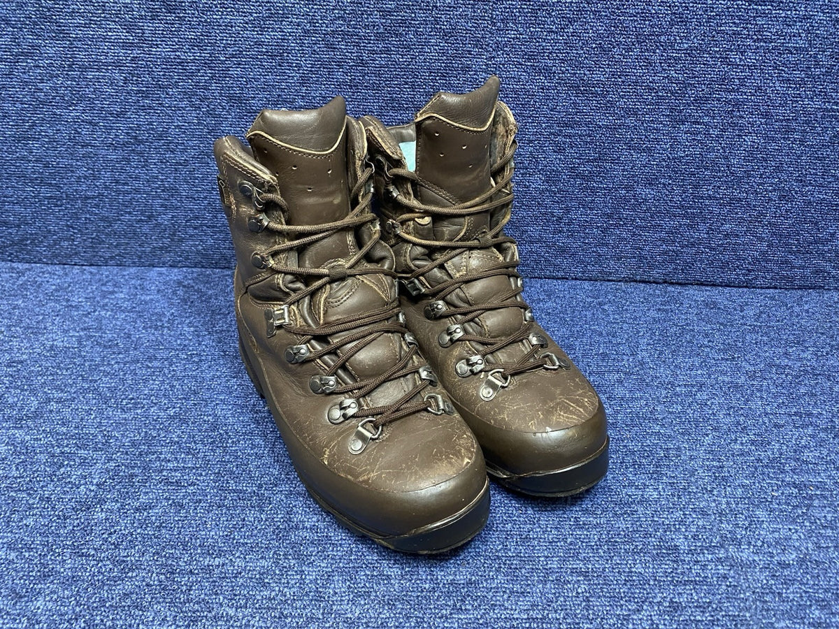 SIZE UK 6M - Iturri Cold Wet Weather Walking/Hiking Gore-Tex Brown Boots Male