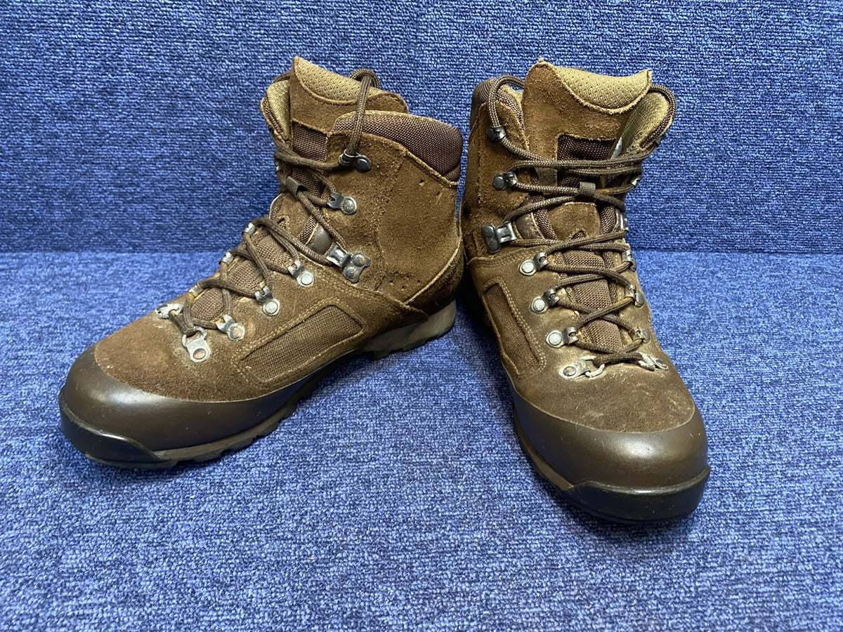 SIZE UK 8L- Iturri Desert Combat High Walking/Hiking Brown Boots Male