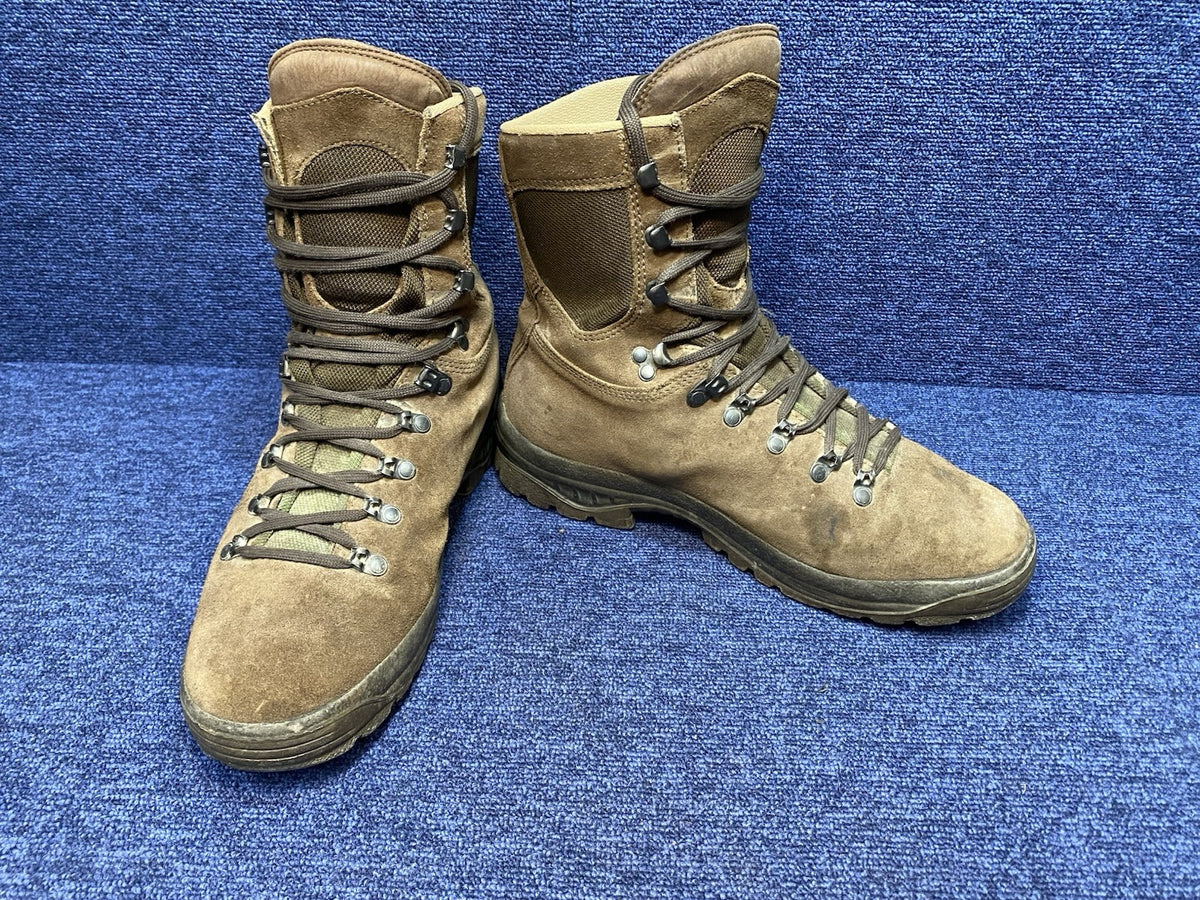 SIZE UK 10W - Meindl Desert Combat High Boots