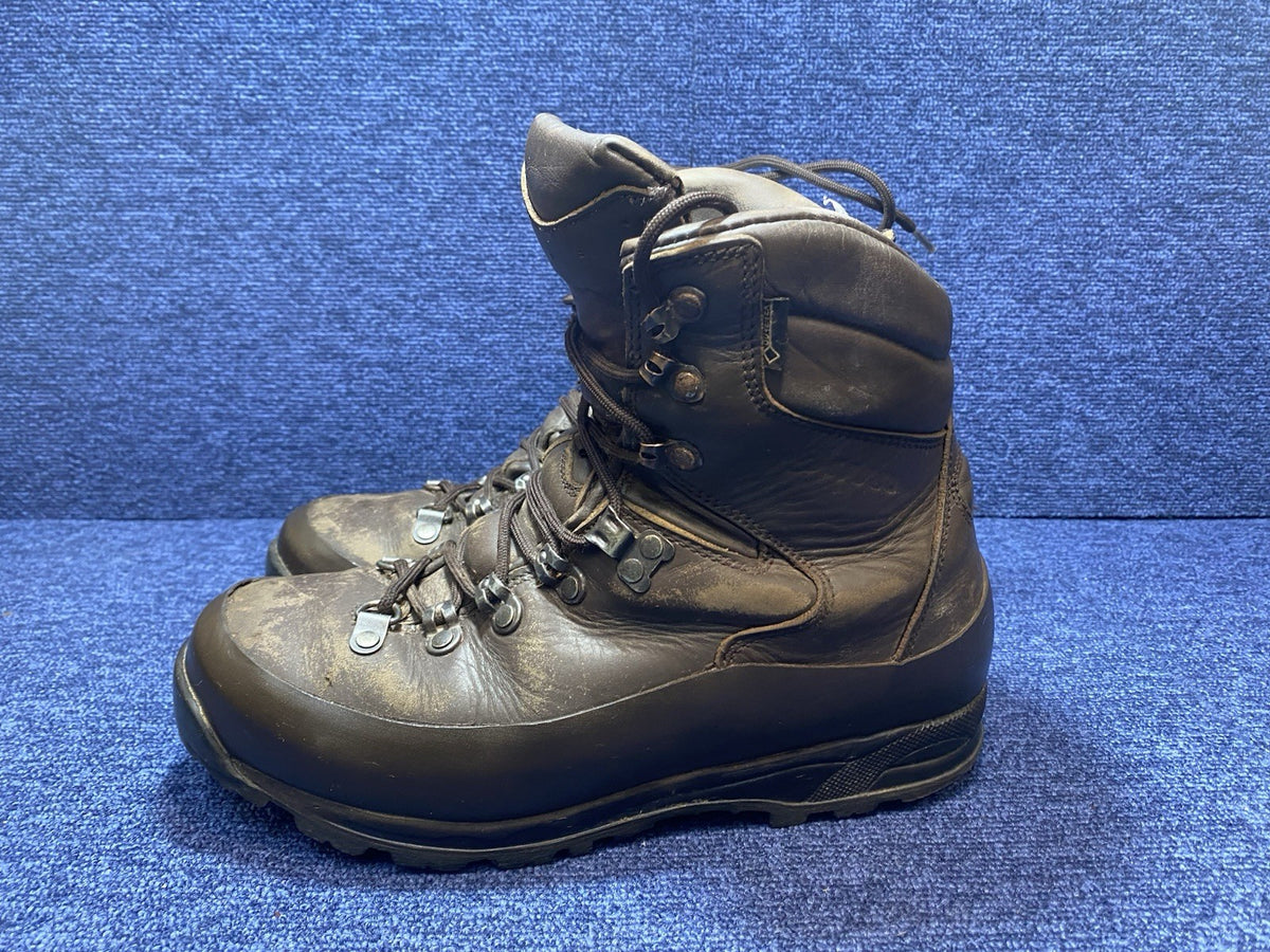 SIZE UK 7M - Iturri Cold Wet Weather Walking Gore-Tex Brown Boots Male -Good