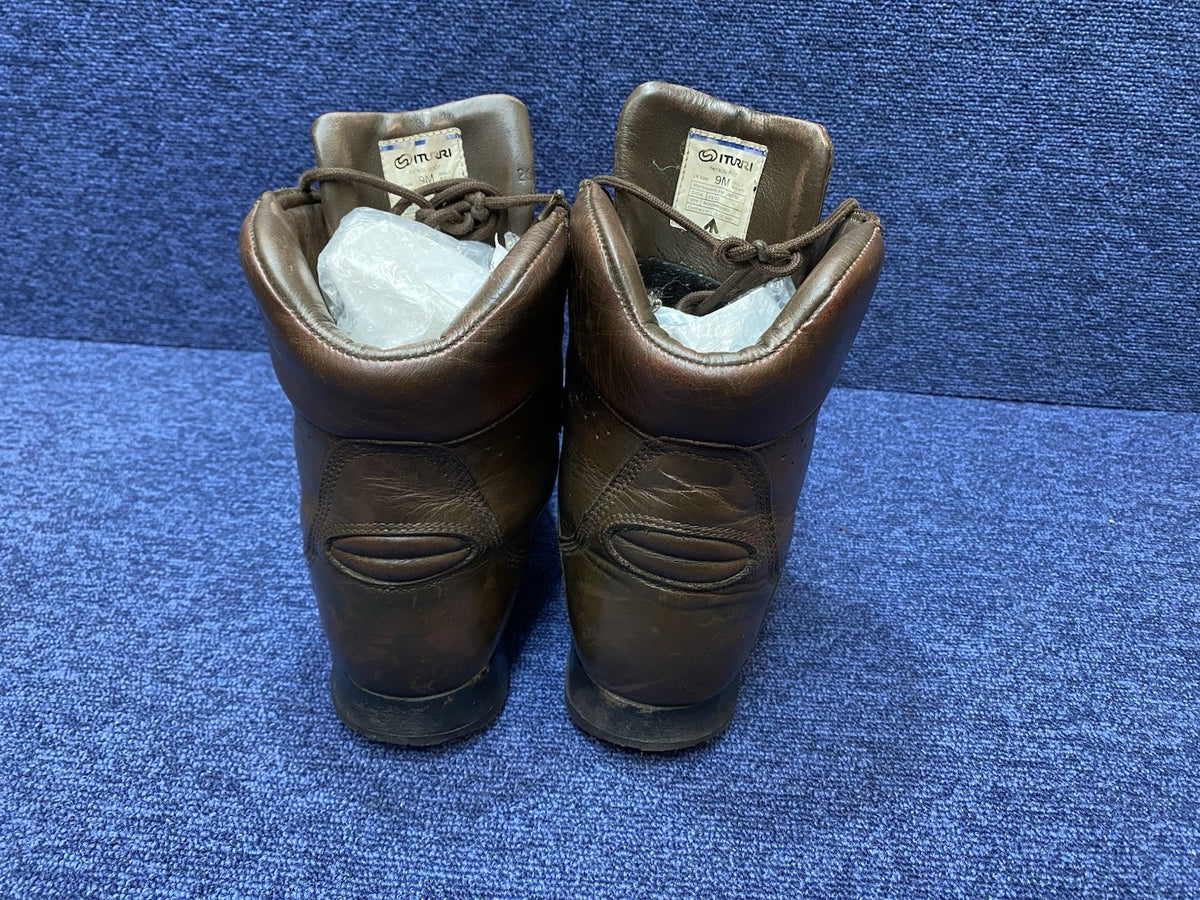 SIZE UK 9M - Iturri Patrol Walking/Hiking - Brown Boots Male