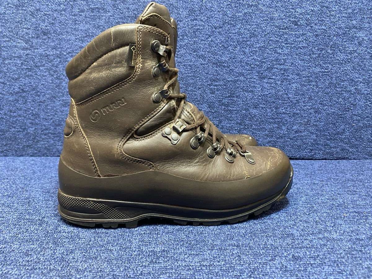 SIZE UK 6M - Iturri Cold Wet Weather Walking/Hiking Gore-Tex Brown Boots Male