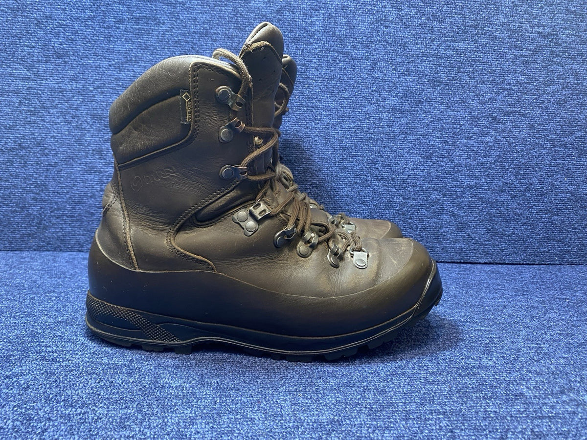 SIZE UK 7M - Iturri Cold Wet Weather Walking/Hiking Gore-Tex Brown Boots Male