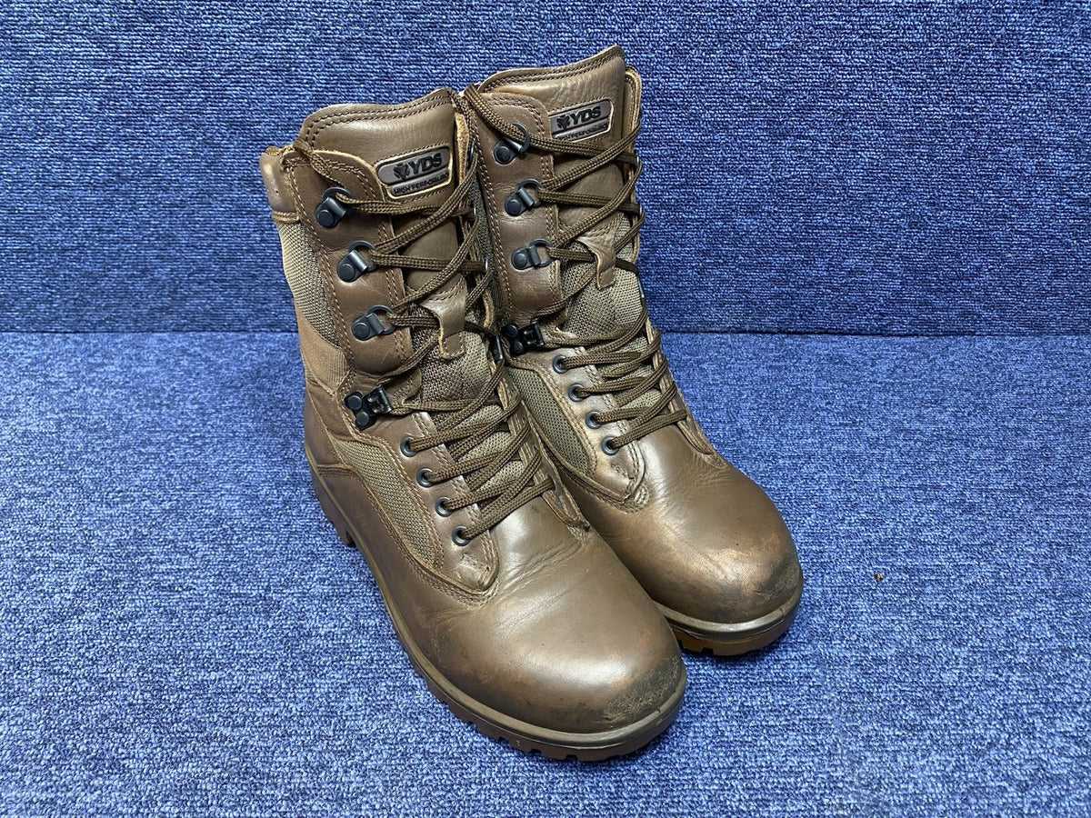 Great Condition - SIZE UK 7M - YDS Patrol Walking/Hiking - Brown Boots Male