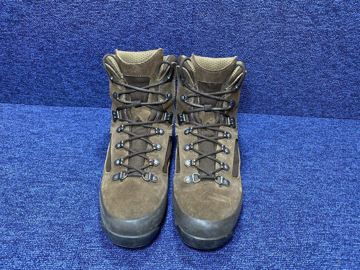 SIZE UK 9 - Iturri Desert Combat High Walking/Hiking Brown Boots Male
