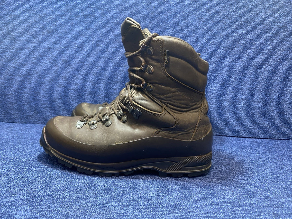 SIZE UK 7M - Iturri Cold Wet Weather Walking/Hiking Gore-Tex Brown Boots Male