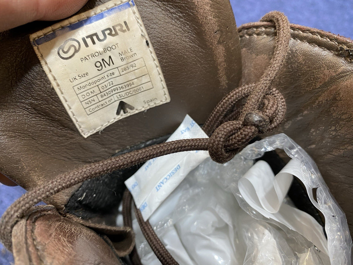 SIZE UK 9M - Iturri Patrol Walking/Hiking - Brown Boots Male