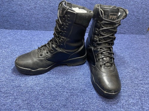 SIZE UK 9 - Magnum Leather Boots