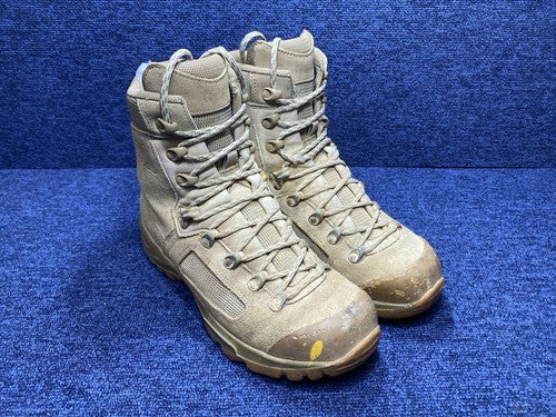 SIZE UK 7 - Lowa Elite Boot MOD