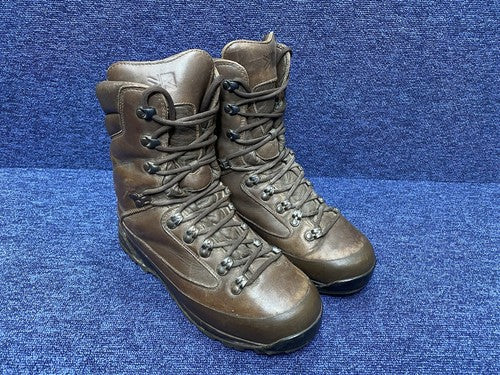 SIZE UK 9 - Karrimor Walking/Hiking Boots Cold Wet Weather Male - VG