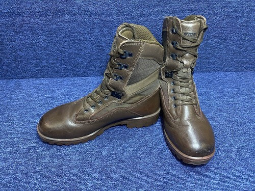 SIZE UK 10 - YDS Patrol Walking/Hiking - Brown Boots Male - Very Good