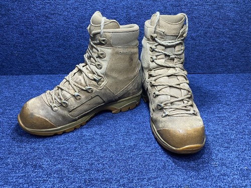 SIZE UK 9.5 - Lowa Elite Boot MOD